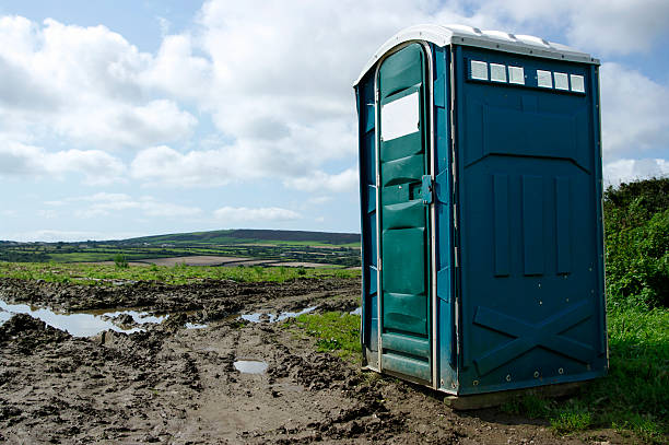 Best Standard Portable Toilet Rental  in Chelsea, MA